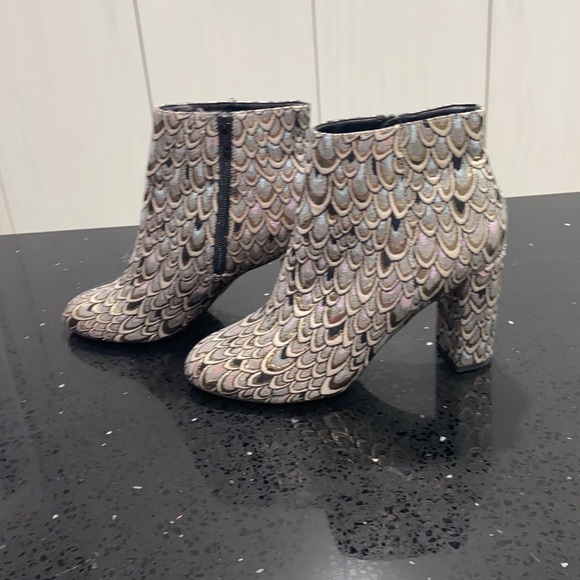 Miss Selfridge Metallic Boots - Picture 3 of 5